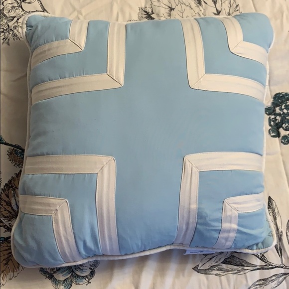 Bedding Queen Blue Bird Comforter Poshmark